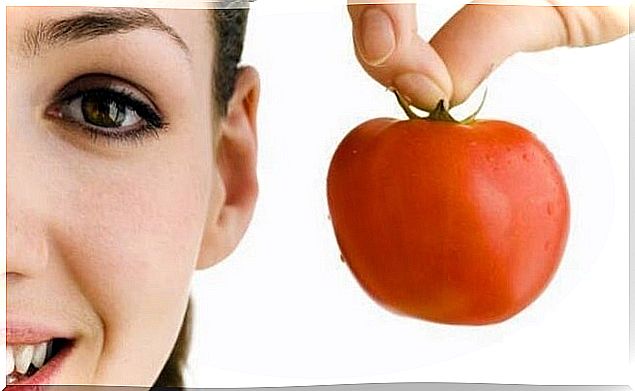 Firming face masks with tomatoes