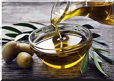 Olive oil in a bowl