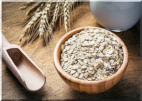 Reducing Psoriasis Symptoms With Oatmeal