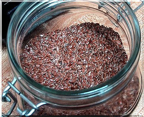 Flaxseed against hemorrhoids