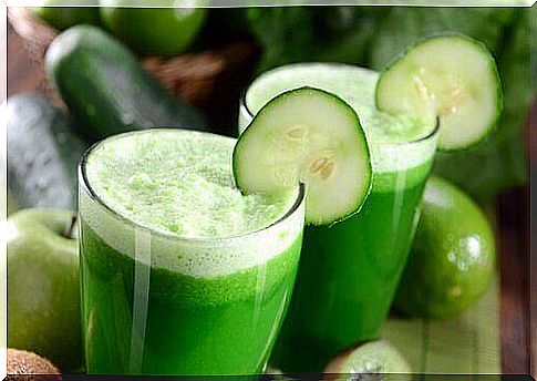 glass of cucumber water