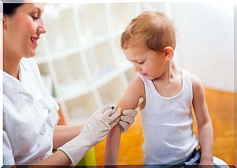 Vaccination against meningitis